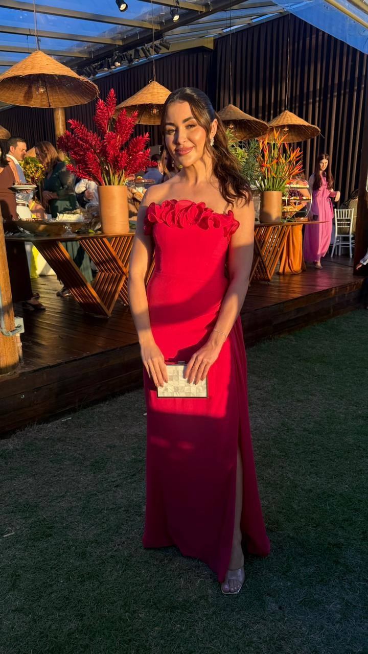 Vestido longo vermelho com saia de babados volumosa e tomara que caia, foto 5